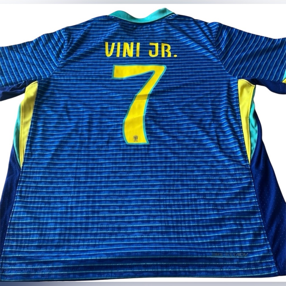Vini Jr 2024 Brazil Away Jersey Blue Brand New with Tags - Picture 2 of 3